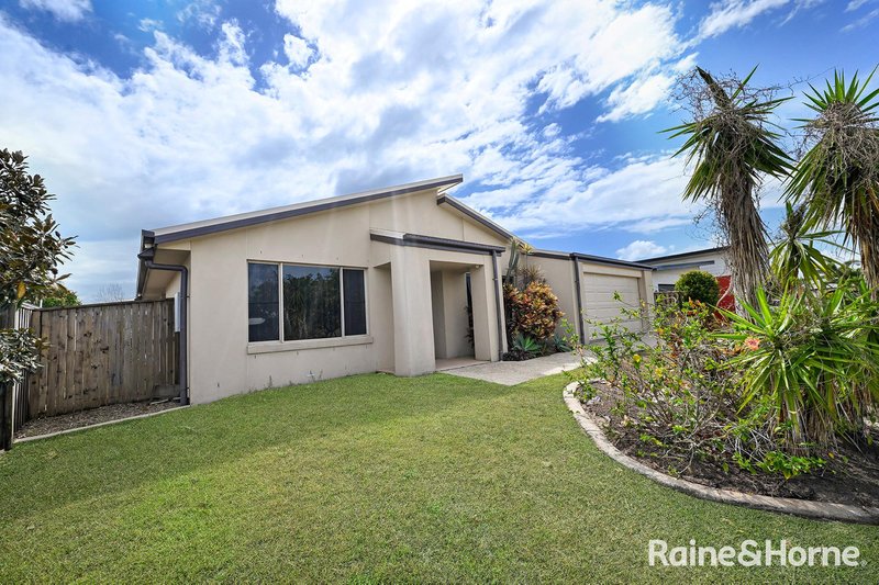 Photo - 5 Bombo Court, Blacks Beach QLD 4740 - Image 2