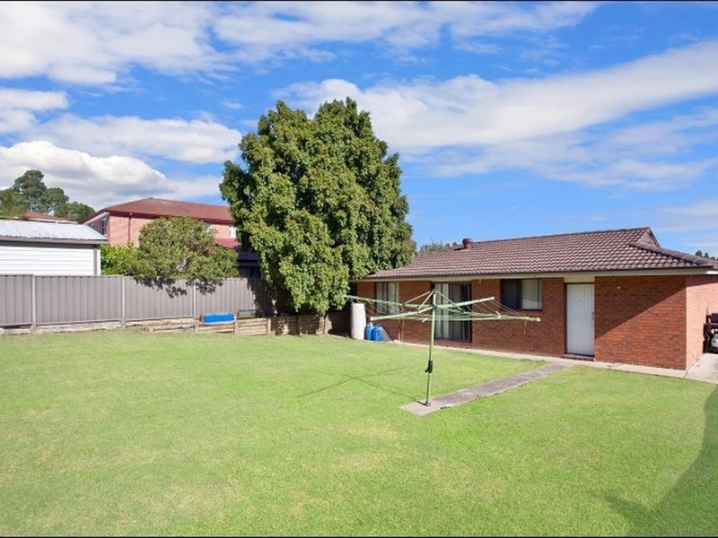 Photo - 5 Bonney Place, Doonside NSW 2767 - Image 5