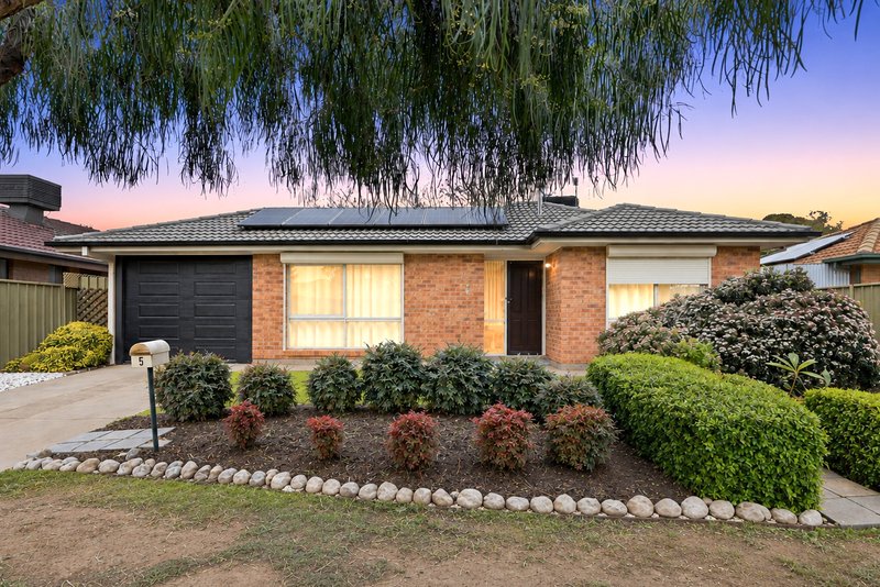 Photo - 5 Boon Court, Paralowie SA 5108 - Image 1