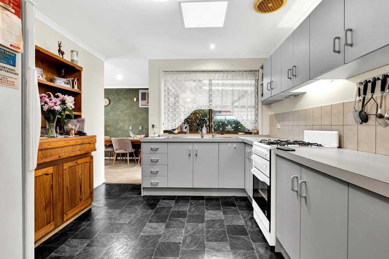 Photo - 5 Boon Court, Paralowie SA 5108 - Image 4