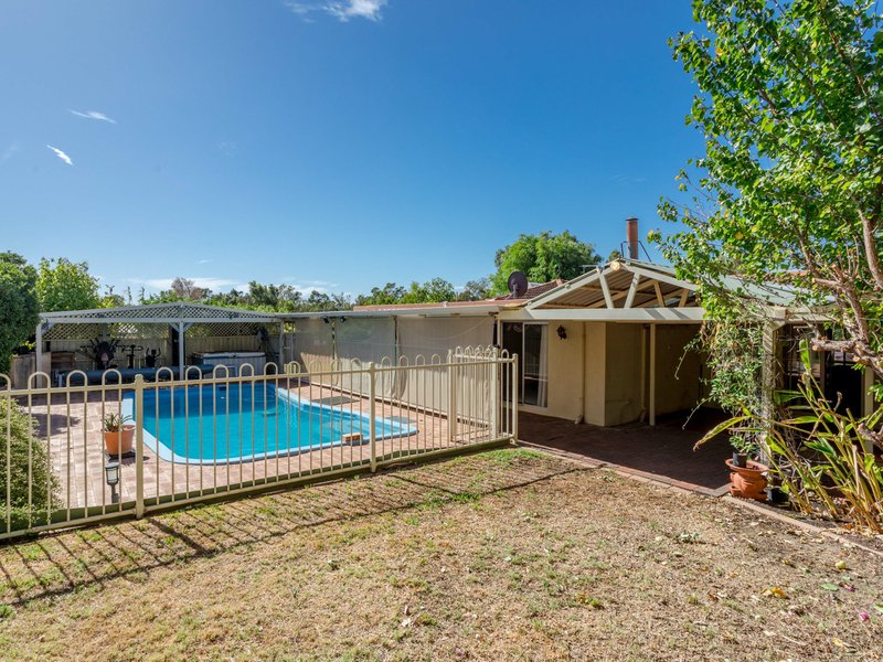 Photo - 5 Boona Court, Maida Vale WA 6057 - Image 16