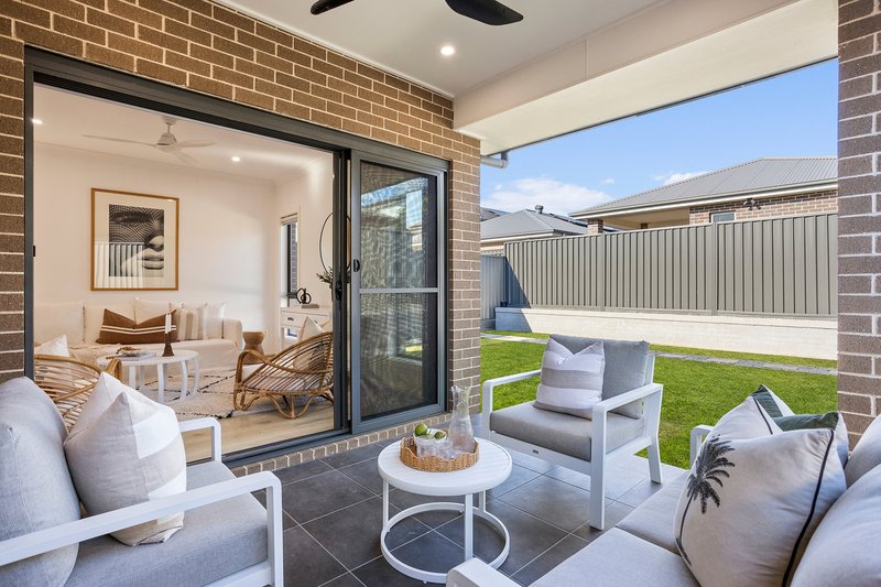 Photo - 5 Bottlebrush Drive, Calderwood NSW 2527 - Image 5