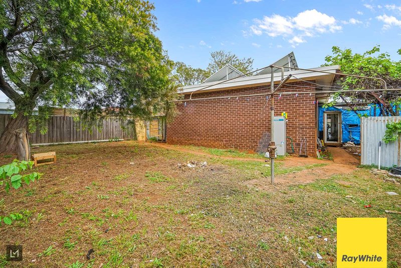 Photo - 5 Bourke Road, Melton South VIC 3338 - Image 14