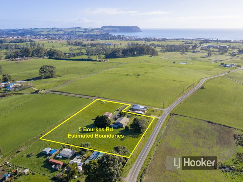 5 Bourkes Road, Wynyard TAS 7325