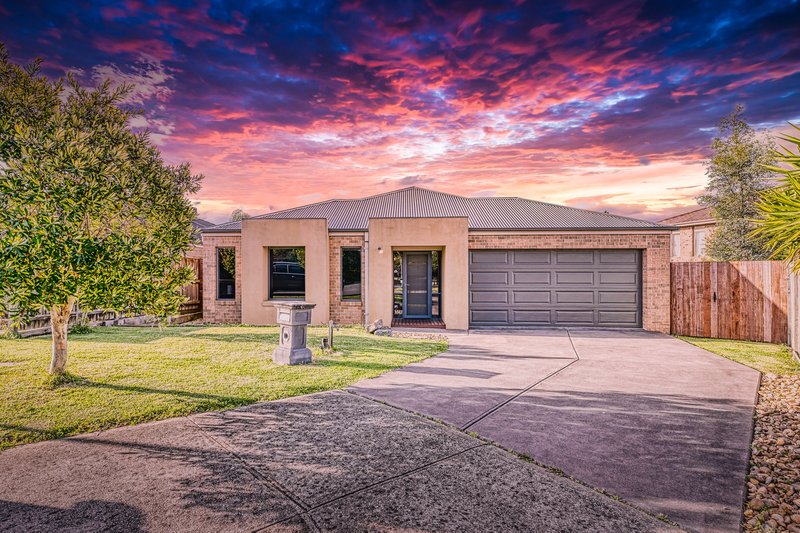 5 Bracken Place, Lyndhurst VIC 3975