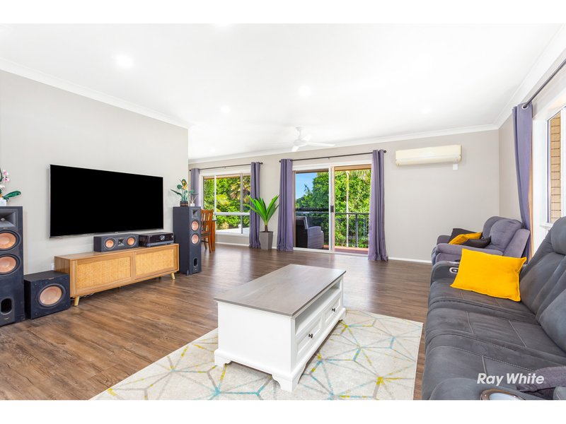 Photo - 5 Bradford Avenue, Pacific Heights QLD 4703 - Image 8