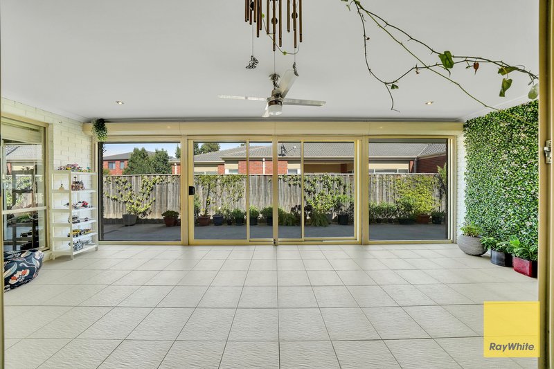 Photo - 5 Bradley Grove, Tarneit VIC 3029 - Image 17