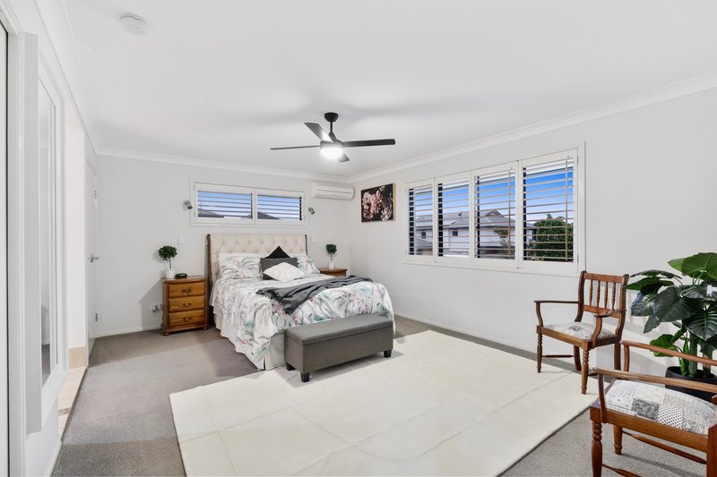 Photo - 5 Brampton Close, Redland Bay QLD 4165 - Image 15