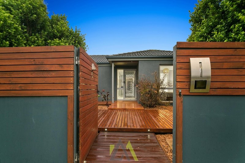 Photo - 5 Brandary Place, Hastings VIC 3915 - Image 2