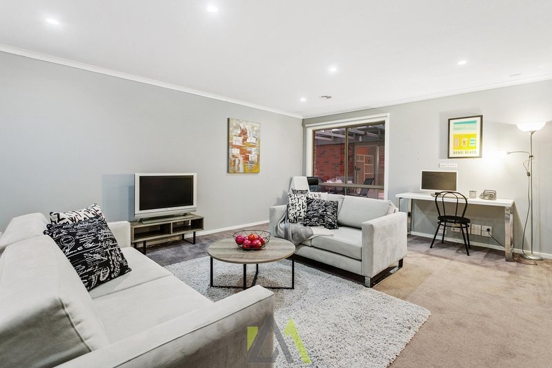 Photo - 5 Brandary Place, Hastings VIC 3915 - Image 6