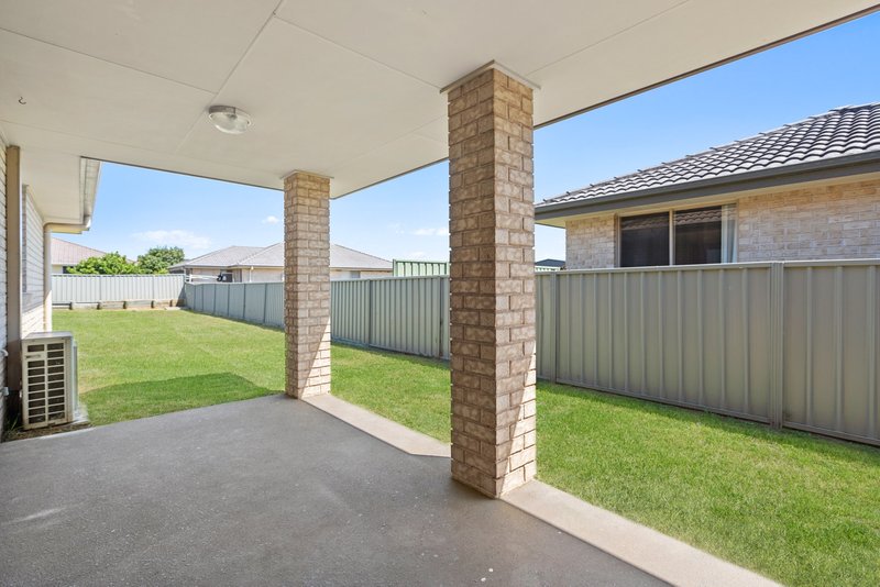 Photo - 5 Brando Street, Rutherford NSW 2320 - Image 6