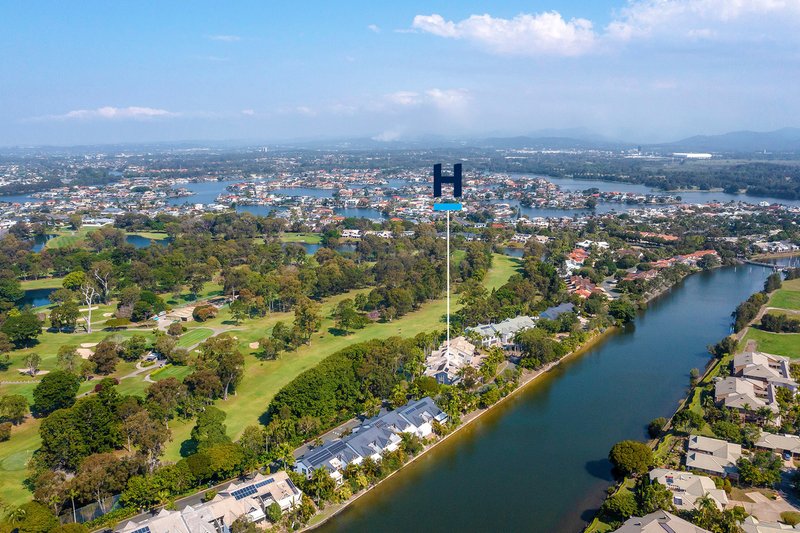 Photo - 5 Bristol Fry/125 Santa Cruz Boulevard, Clear Island Waters QLD 4226 - Image 19