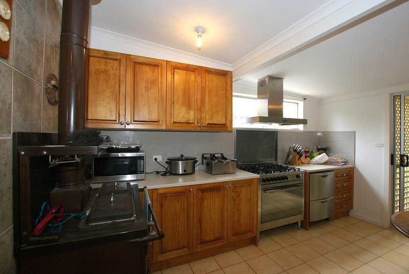 Photo - 5 Britannia Creek Road, Wesburn VIC 3799 - Image 4