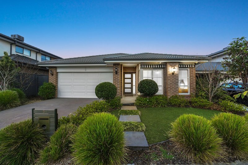 5 Broadleaf Court, Keysborough VIC 3173