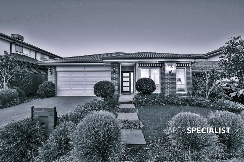 5 Broadleaf Court, Keysborough VIC 3173