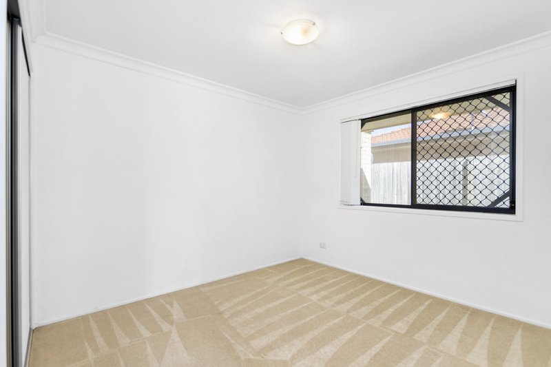 Photo - 5 Bronze Court, Griffin QLD 4503 - Image 10