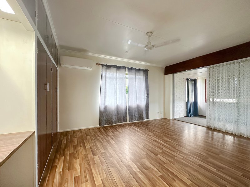 Photo - 5 Brooks Road, Sarina QLD 4737 - Image 10