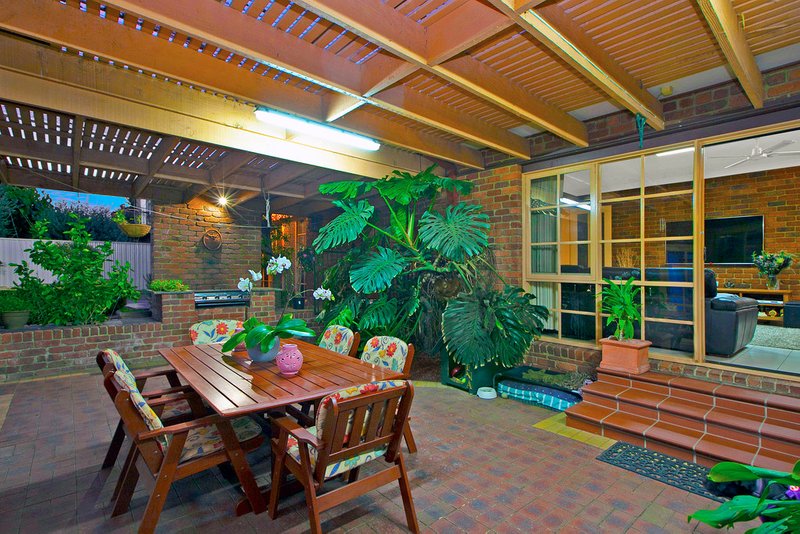 Photo - 5 Brush Road, Epping VIC 3076 - Image 18