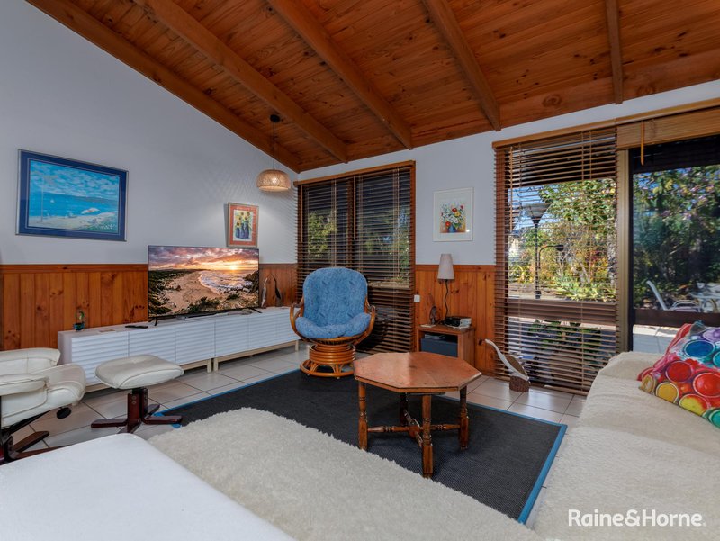 Photo - 5 Buchan Drive, Bargara QLD 4670 - Image 6
