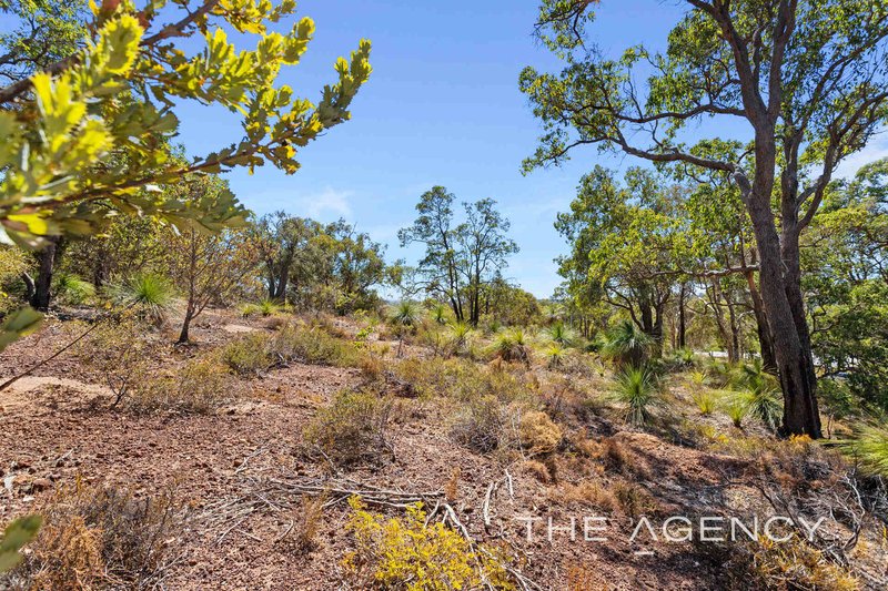 Photo - 5 Bulkirra Place, Helena Valley WA 6056 - Image 16