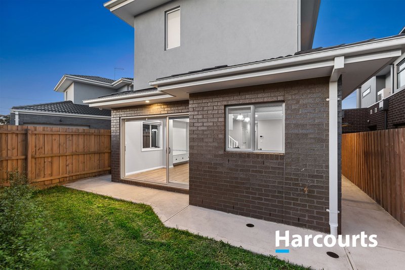 Photo - 5 Buller Parade, Lalor VIC 3075 - Image 9