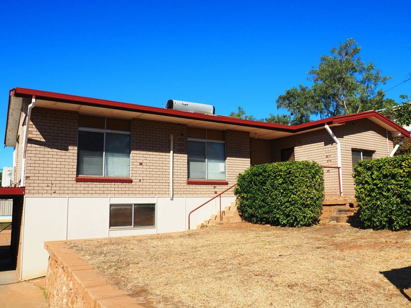 Photo - 5 Buna Street, Mount Isa QLD 4825 - Image 8