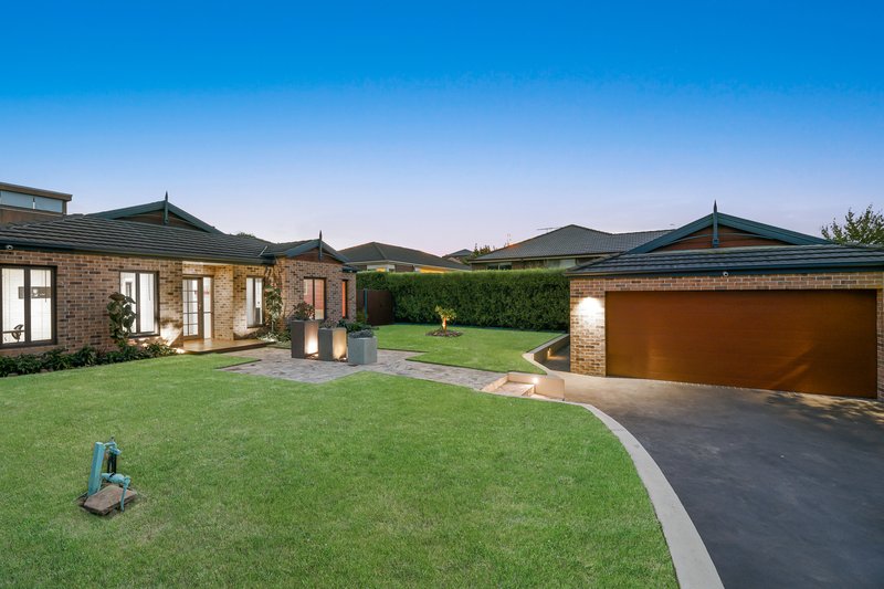 5 Bundoora Court, Narre Warren South VIC 3805