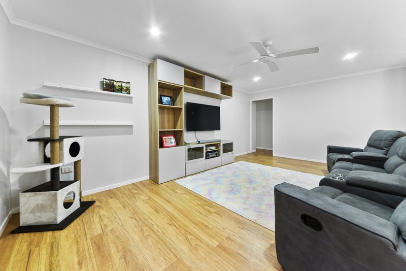 Photo - 5 Bungowla Street, Bracken Ridge QLD 4017 - Image 5