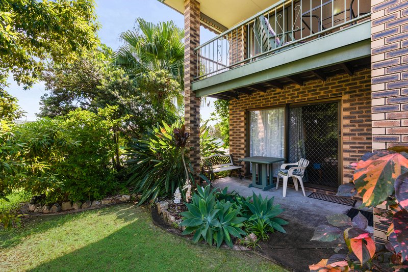 Photo - 5 Burdock Street, Elanora QLD 4221 - Image 7