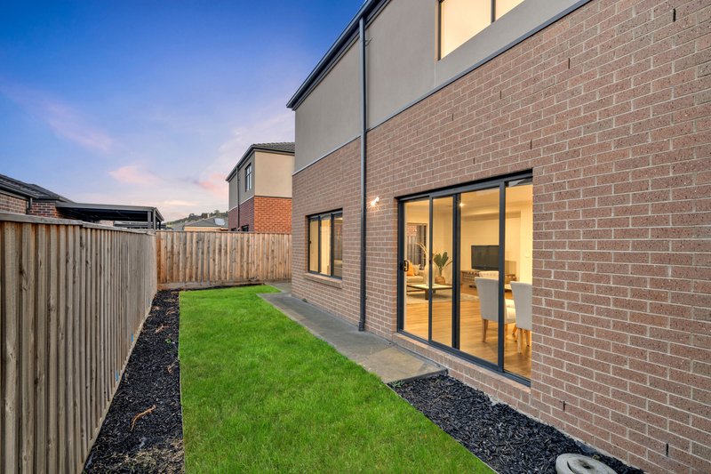 Photo - 5 Burgess Street, Mernda VIC 3754 - Image 18