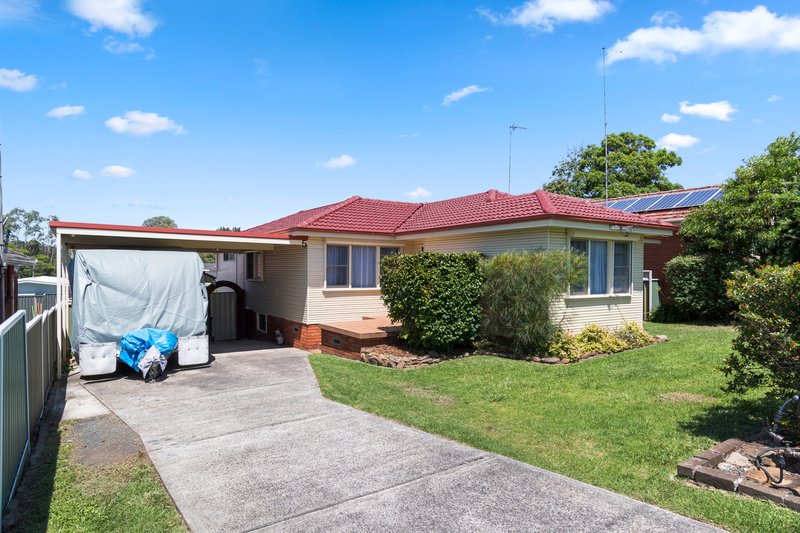 5 Burke Road, Dapto NSW 2530