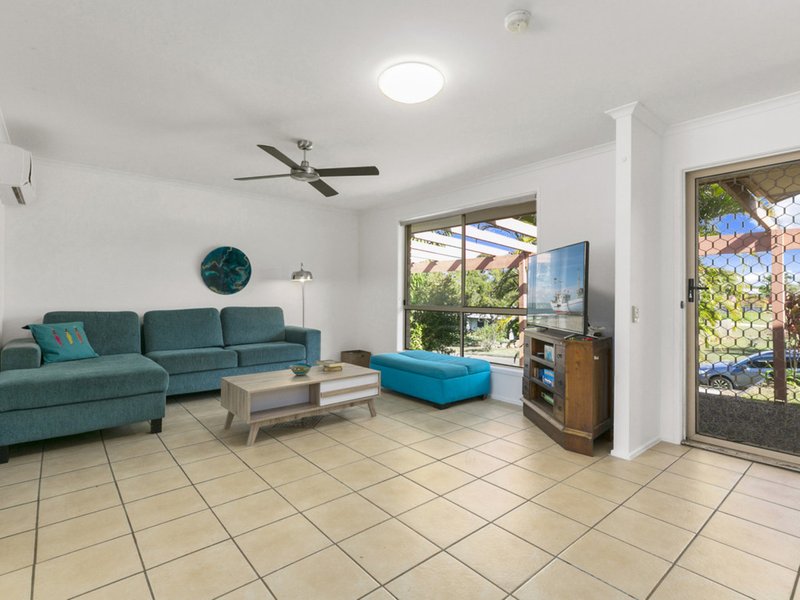 Photo - 5 Burremah Crescent, Mount Coolum QLD 4573 - Image 3