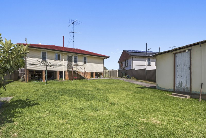 Photo - 5 Busby Road, Busby NSW 2168 - Image 8