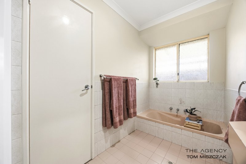 Photo - 5 Bush Close, Beckenham WA 6107 - Image 22