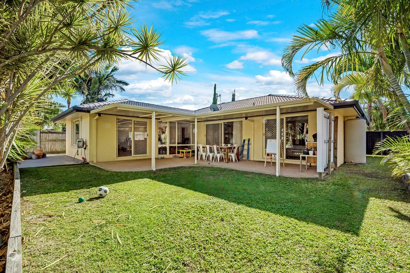 Photo - 5 Bushlark Street, Varsity Lakes QLD 4227 - Image 2