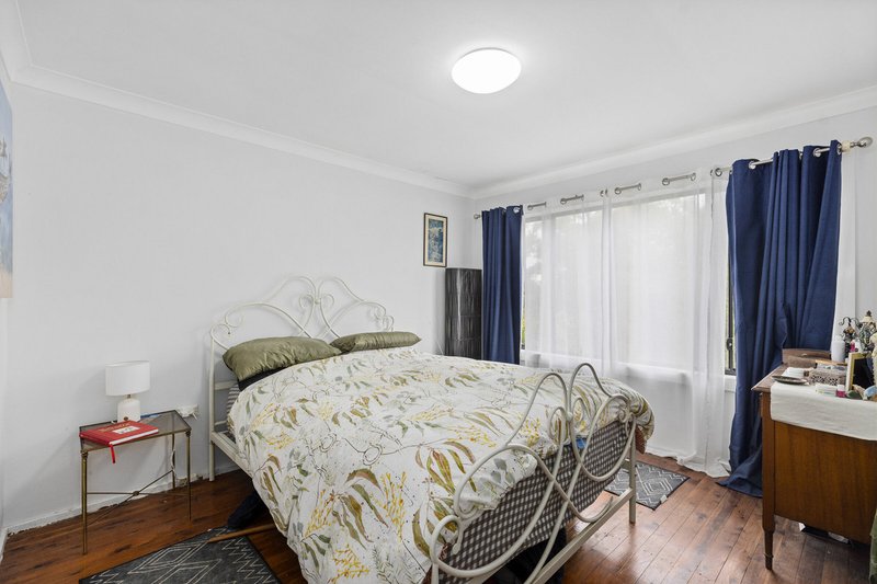 Photo - 5 Byora Close, Niagara Park NSW 2250 - Image 8