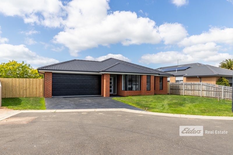 5 Caddie Court, Paynesville VIC 3880