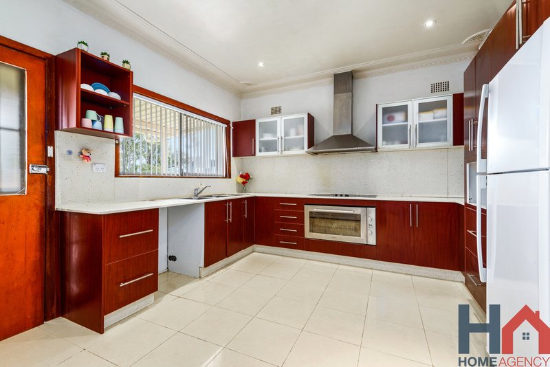 Photo - 5 Caldwell Place, Blacktown NSW 2148 - Image 4