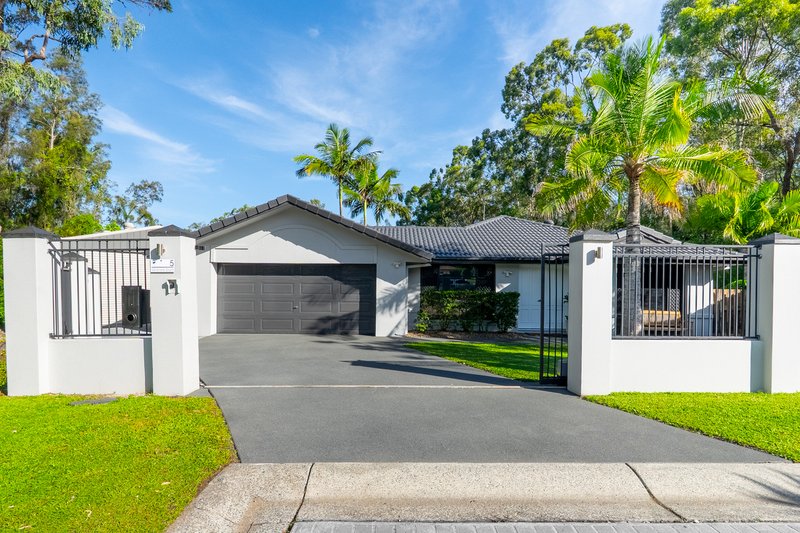 Photo - 5 Calliandra Court, Carrara QLD 4211 - Image 2