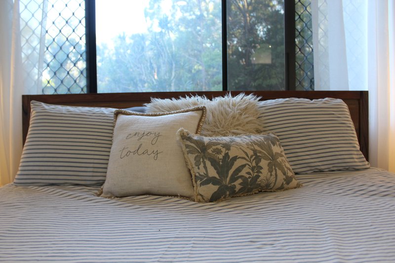 Photo - 5 Calliandra Court, Carrara QLD 4211 - Image 13
