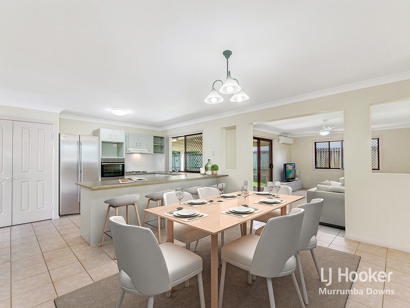 Photo - 5 Calvert Close, Murrumba Downs QLD 4503 - Image 5