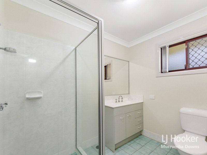 Photo - 5 Calvert Close, Murrumba Downs QLD 4503 - Image 7