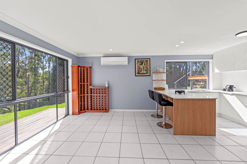 Photo - 5 Calypso Court, Oxenford QLD 4210 - Image 4