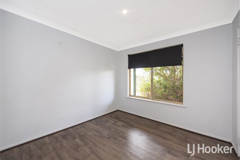 Photo - 5 Camarri Way, South Yunderup WA 6208 - Image 10