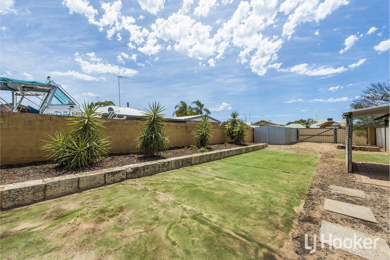 Photo - 5 Camarri Way, South Yunderup WA 6208 - Image 17