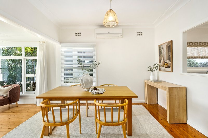 Photo - 5 Camden Grove, Figtree NSW 2525 - Image 4
