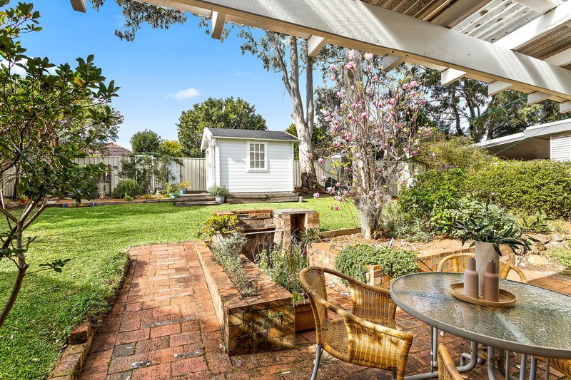 Photo - 5 Camden Grove, Figtree NSW 2525 - Image 13
