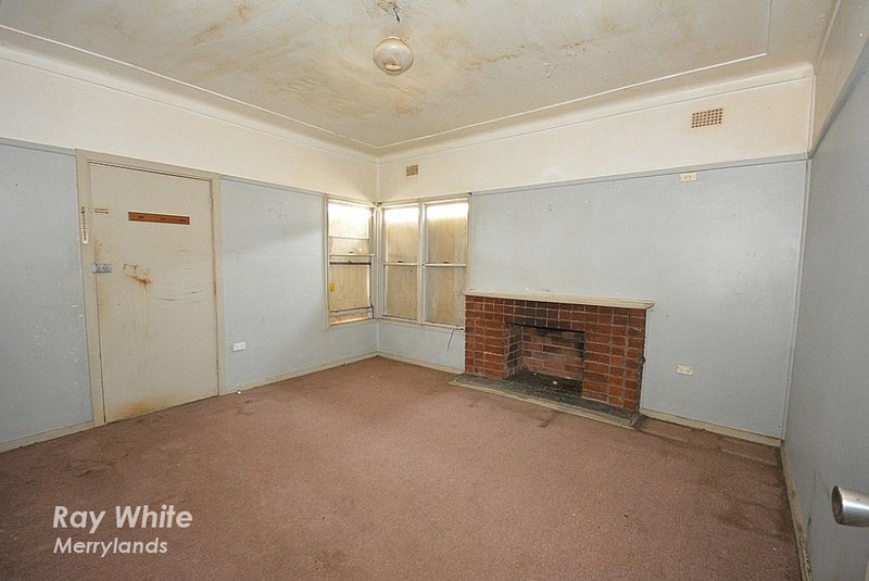 Photo - 5 Campbell Place, Merrylands NSW 2160 - Image 4