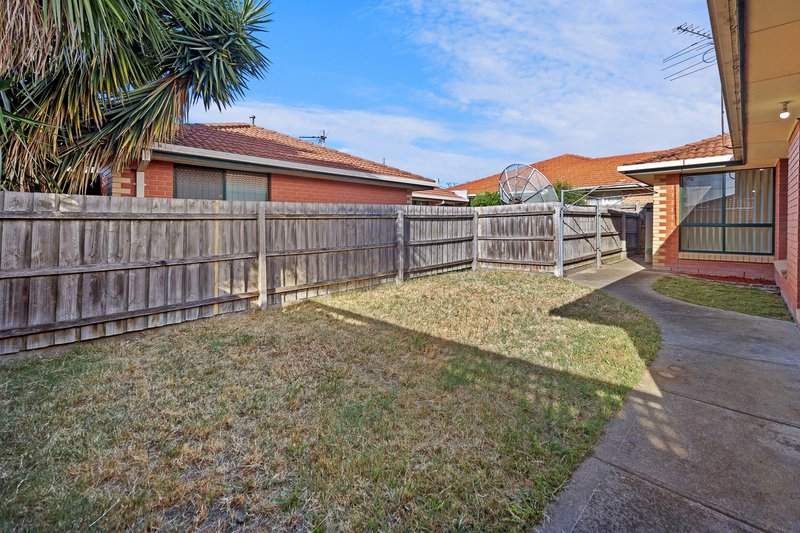 Photo - 5 Campbell Street, Epping VIC 3076 - Image 12