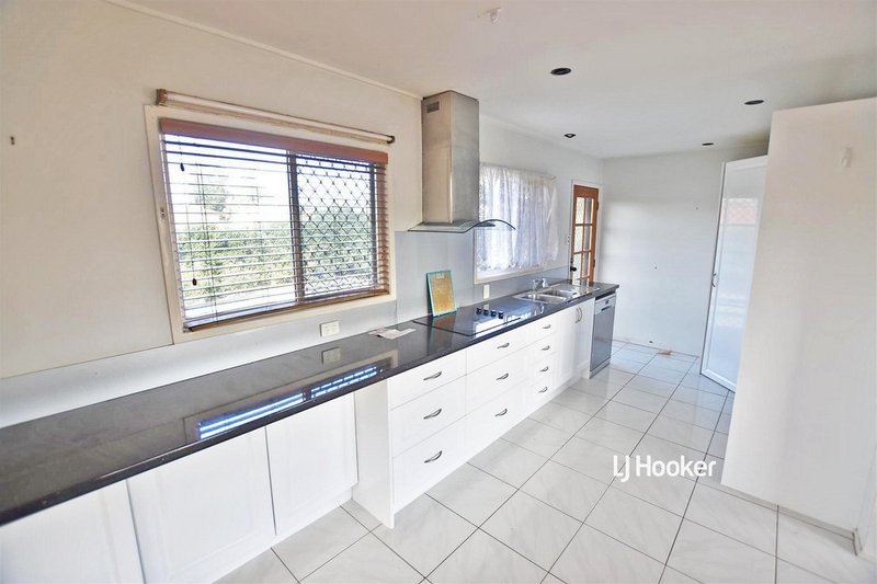 Photo - 5 Campbell Street, Kallangur QLD 4503 - Image 2